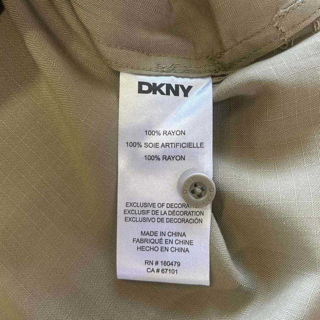DKNY Size S Tan New MENS Button Down Shirt