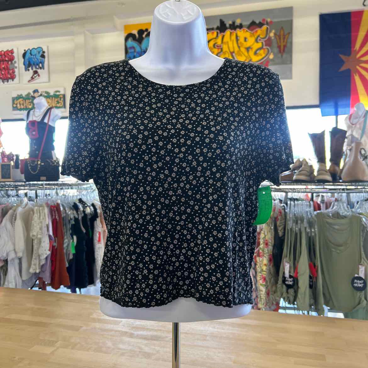 American Eagle Size L Black Preloved Shirt