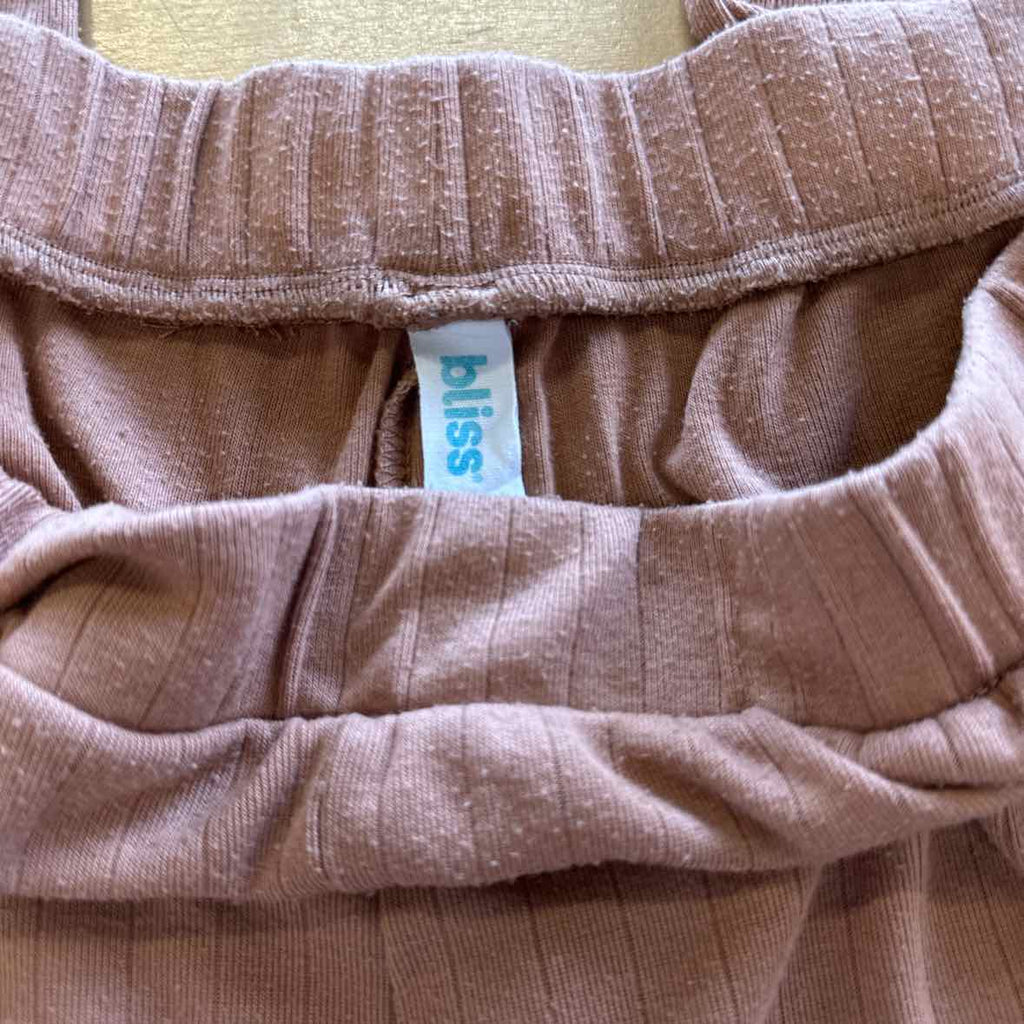 Bliss Size XL Tan 2 pc sets