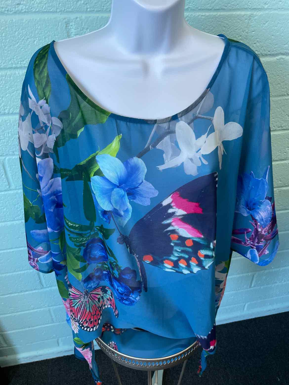 colleen lopez Size L Blue Print Tunic