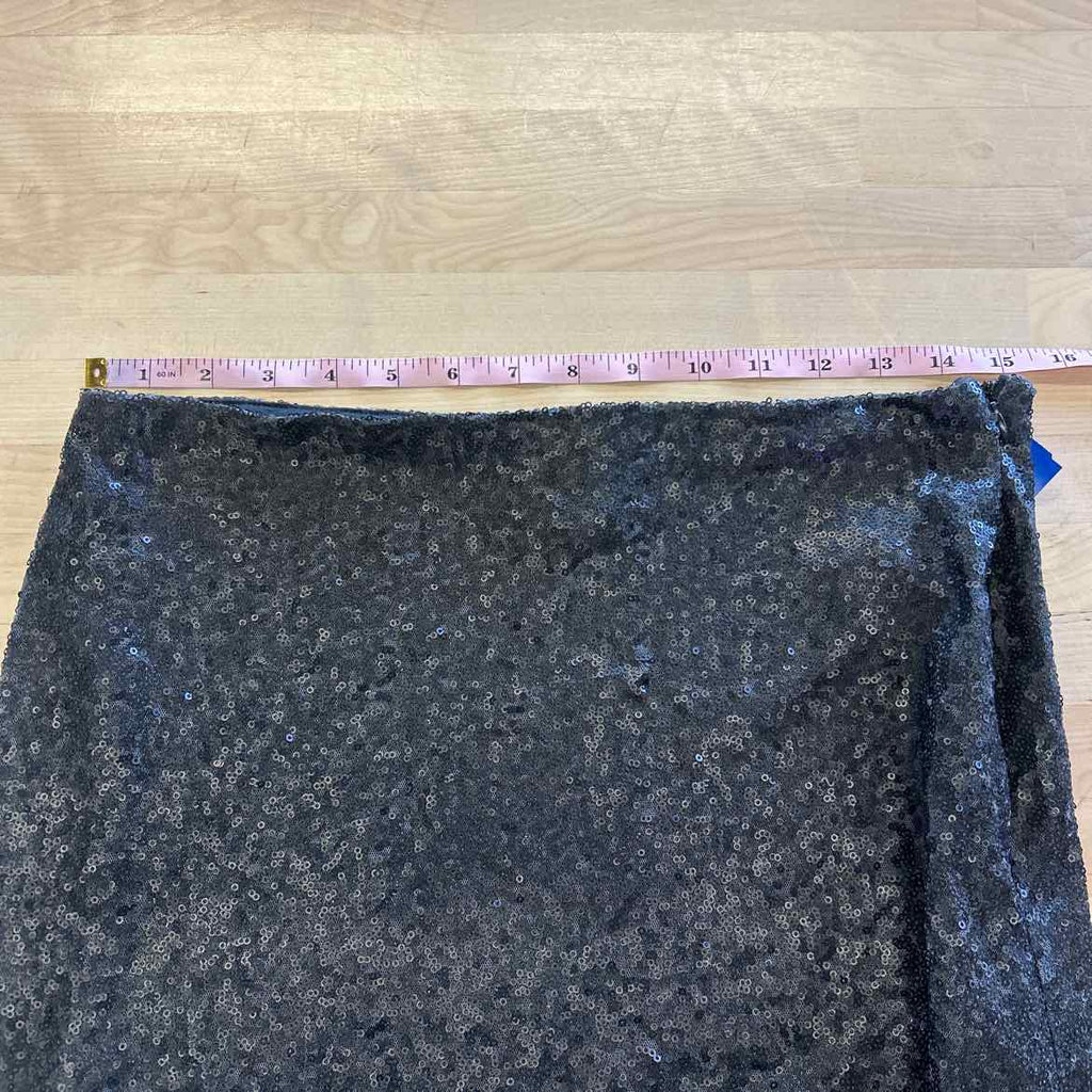 Chelsea & Violet Size M Black Preloved Skirt