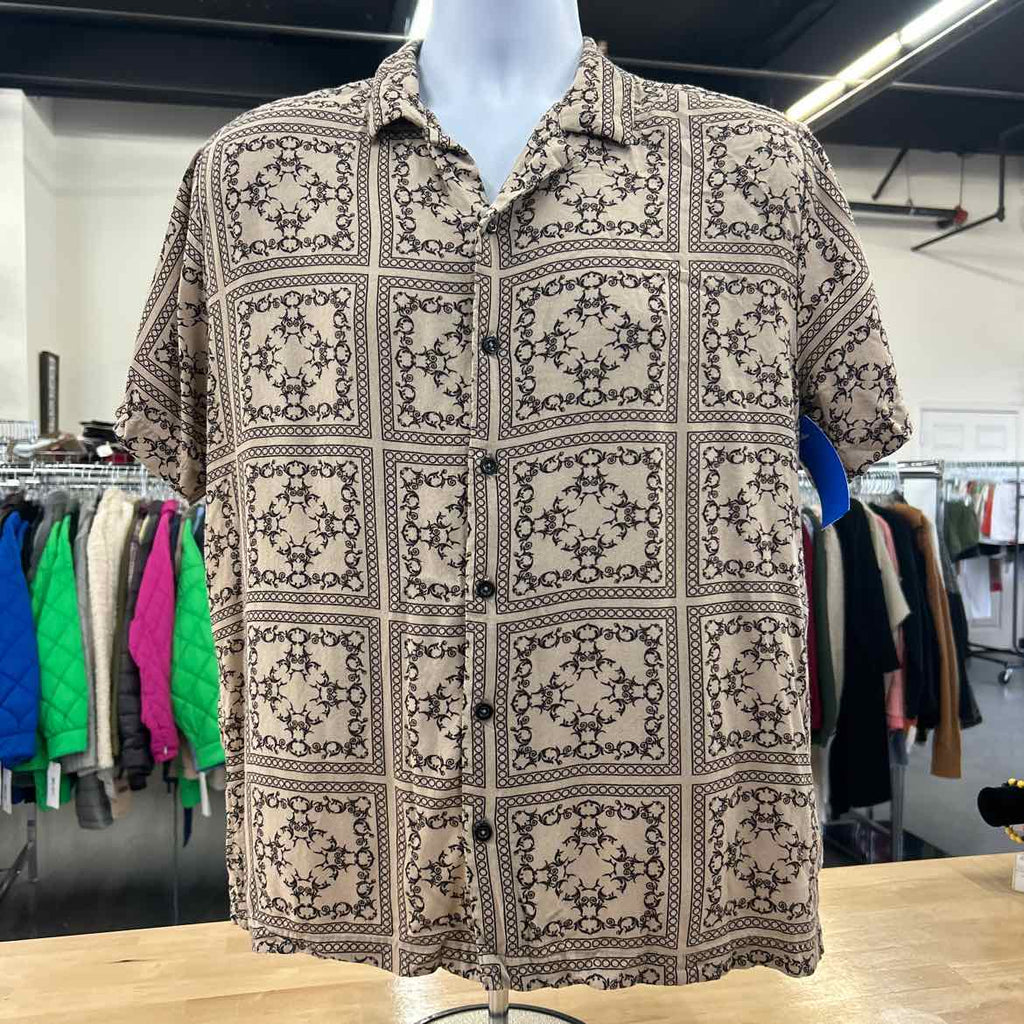 Level Ten Design Size M Beige MENS Button Down Shirt