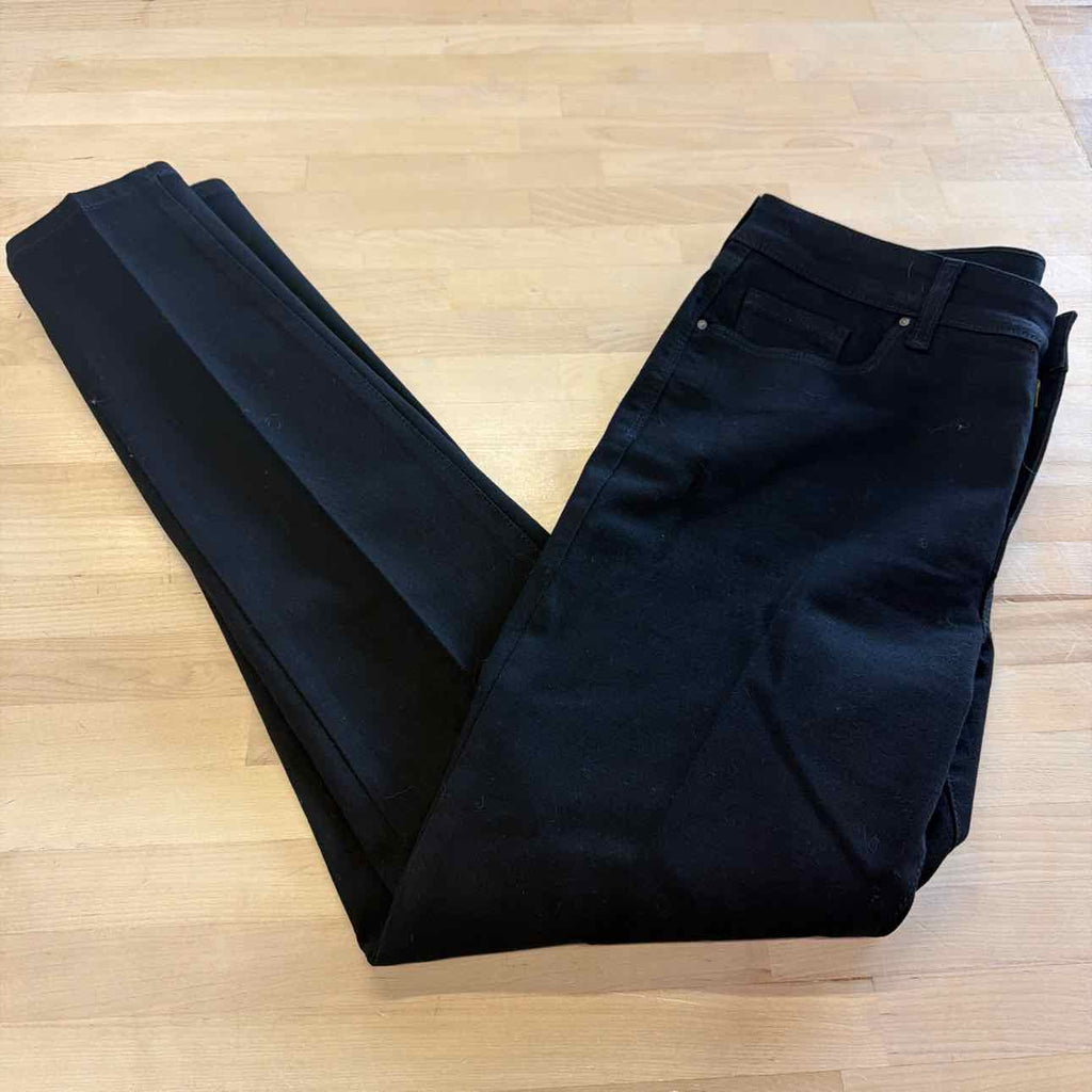 Style & Co. Size 8 Black Cotton Preloved Jeans