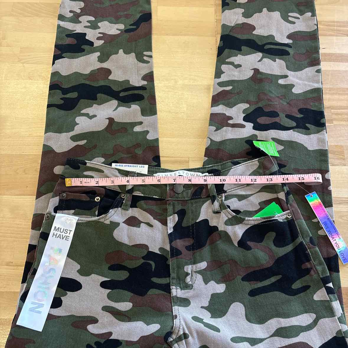 TINSELTOWN Size 3 Green Jeans