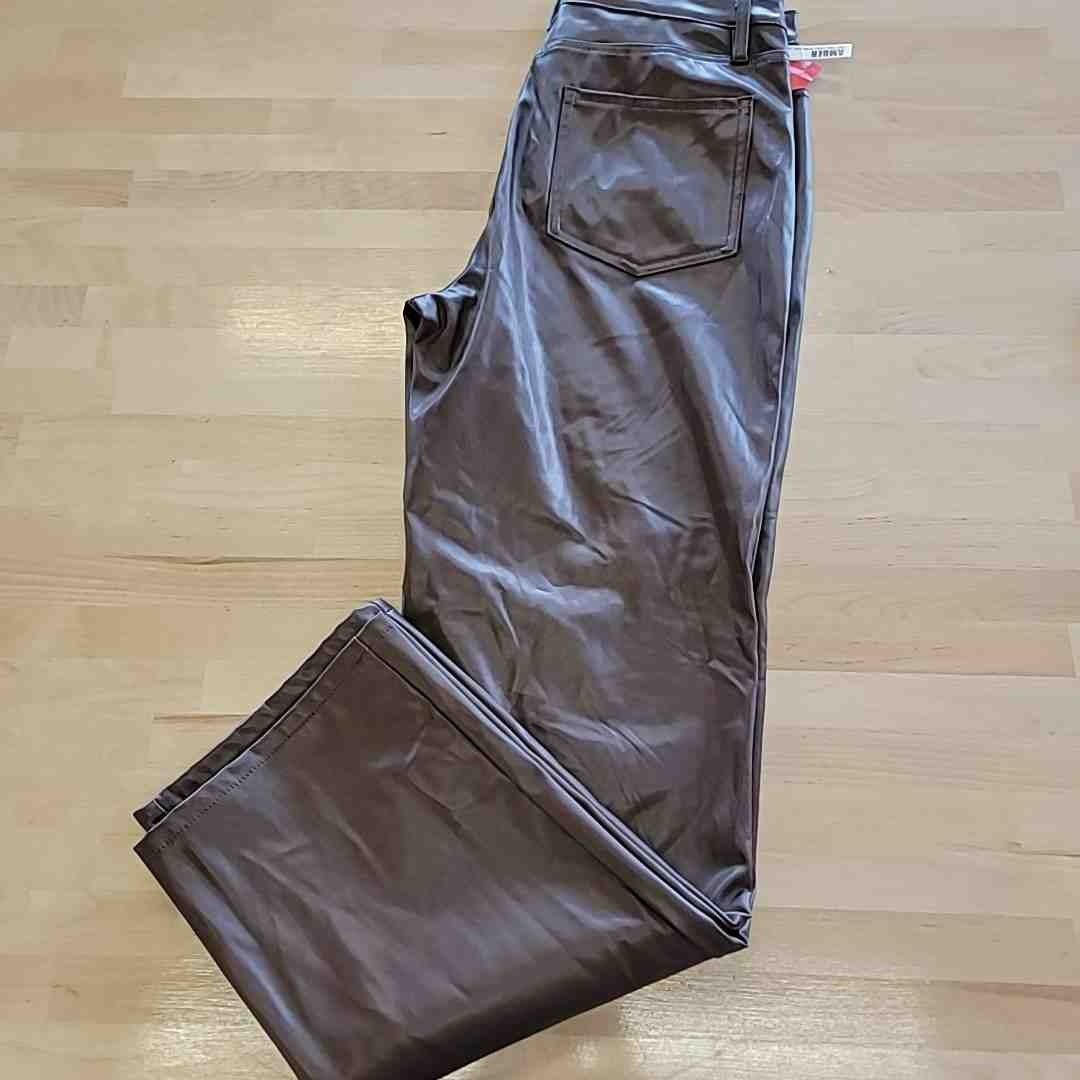 dollhouse Size 11/12 Amber Brown Vegan Leather High Rise Wide Leg Pants NWT