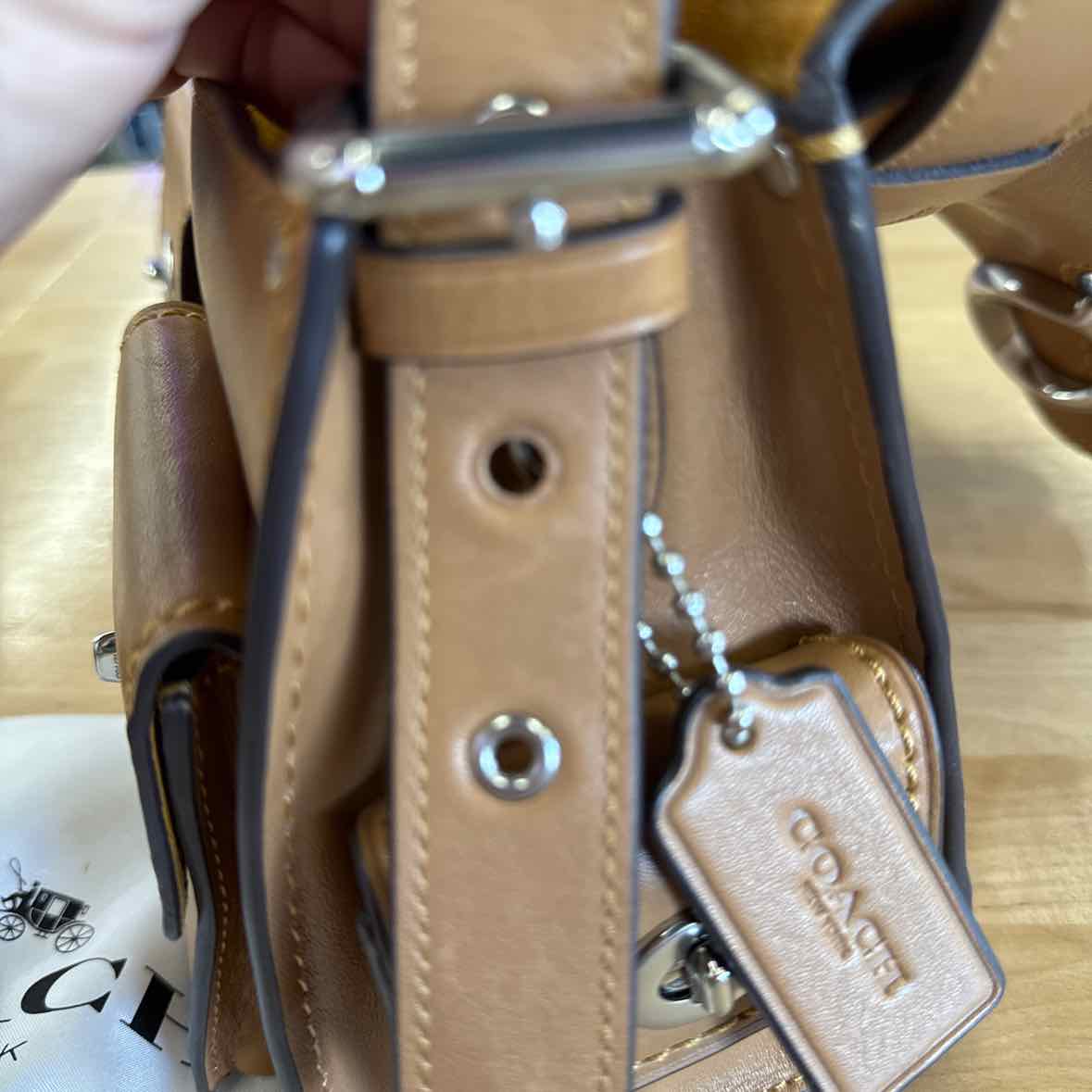 Coach Tabby Cargo Turnlock Full Grain Leather -  Honey Brown
