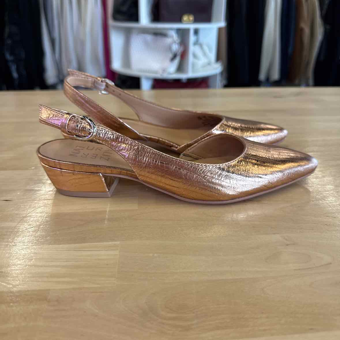 Naturalizer Size 5 Copper Preloved Slingbacks