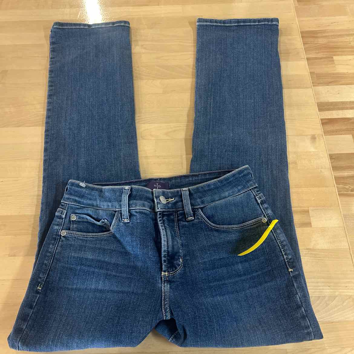 NYDJ Size 4P Blue Denim Preloved Jeans