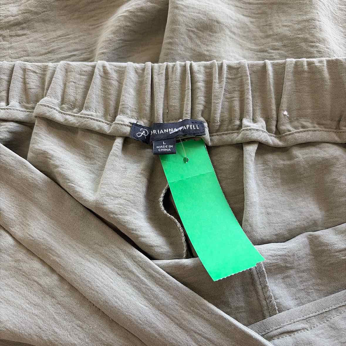 Adrianna Papell Size L Green Preloved Pants