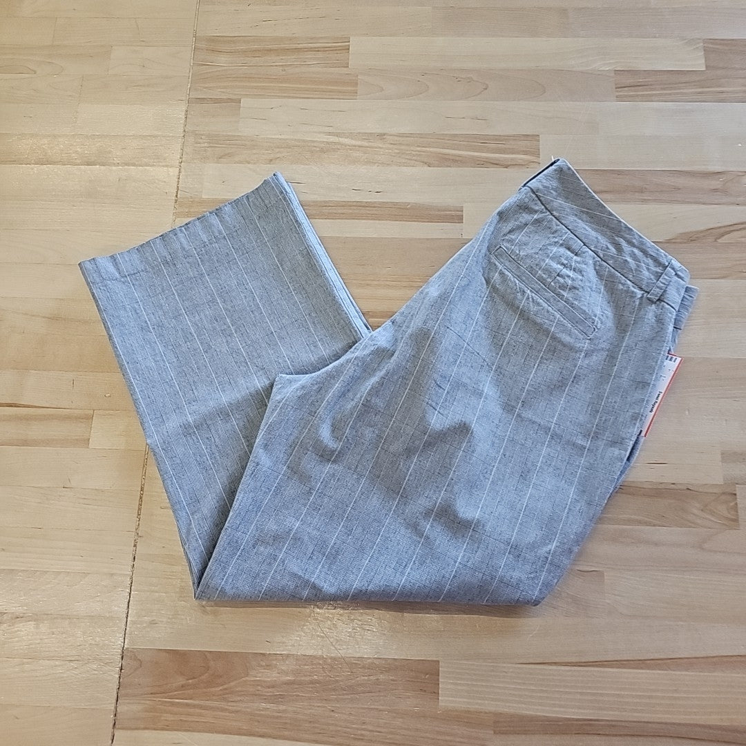 dockers Size 6 Gray Used Pants