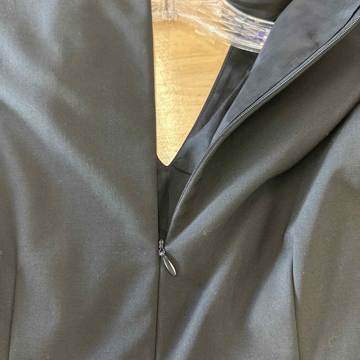 Antonio Melani Size 2 Black Dress