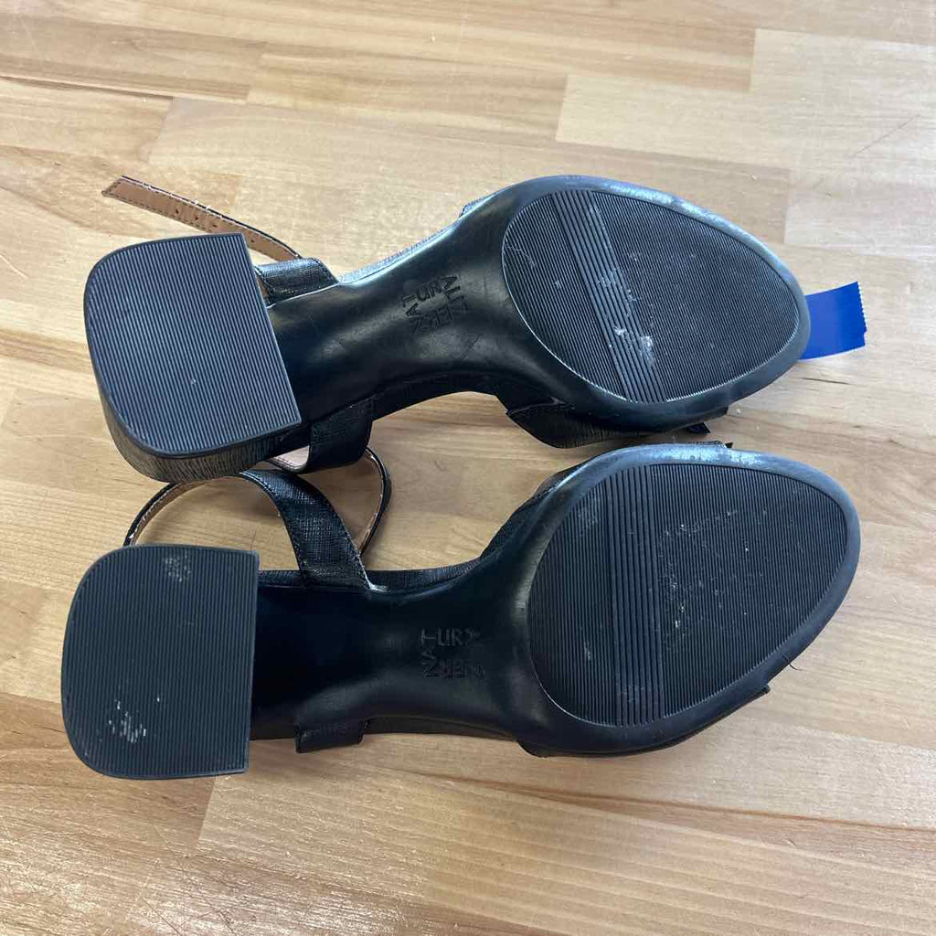 Naturalizer Size 9.5 Black Preloved Heels
