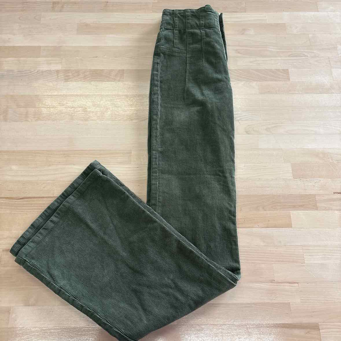Forever 21 Size XS Green Pants