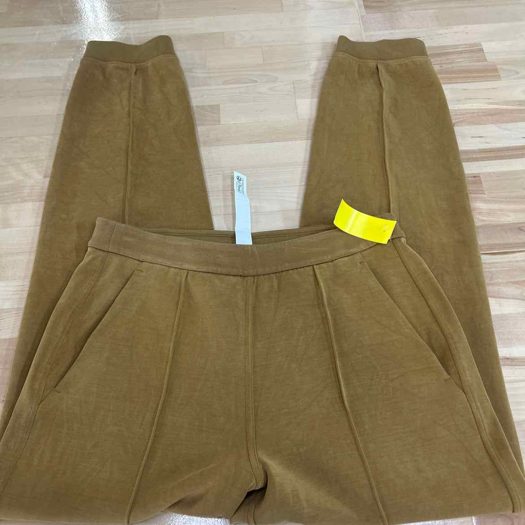LuluLemon Size M Tan Preloved Pants