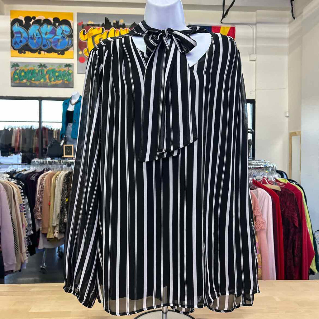 Lane Bryant Size 22 Black/White Preloved Blouse