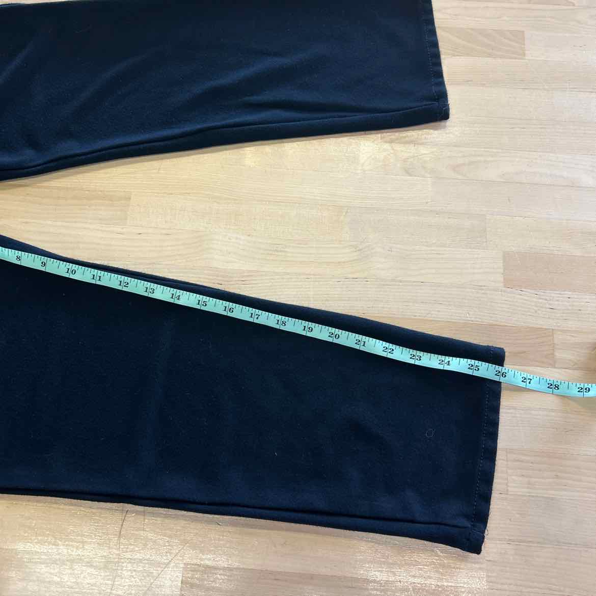 Gloria Vanderbilt Size 16 Black Preloved Pants