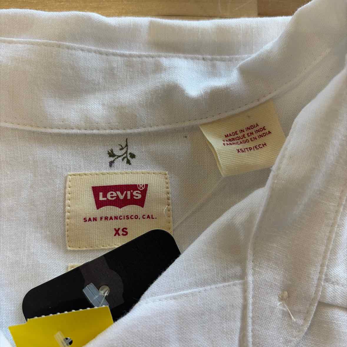 Levi's the Classic Cotton Box-Pleat-Back Long-Sleeve Shirt - Scattered
