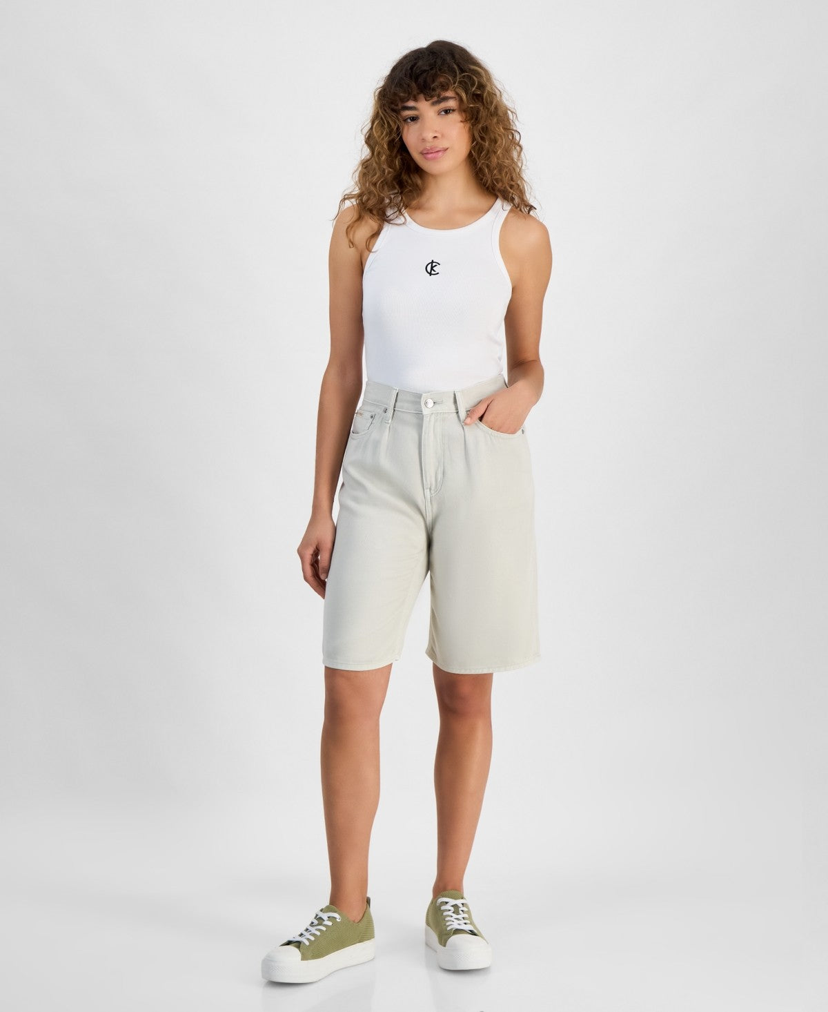Calvin Klein Women Size 32 Tan New Shorts  Women's Pleated Relaxed Bermuda Denim