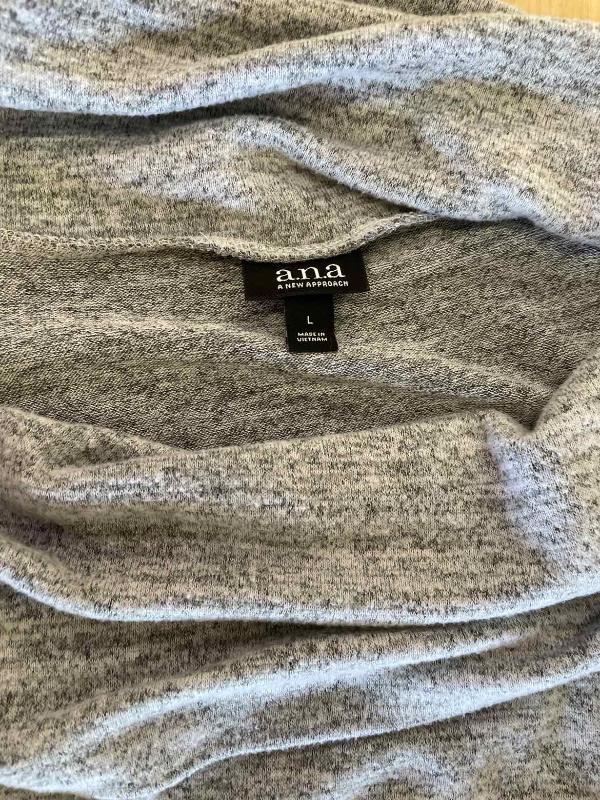 A New Approach Size L Gray Long Sleeve