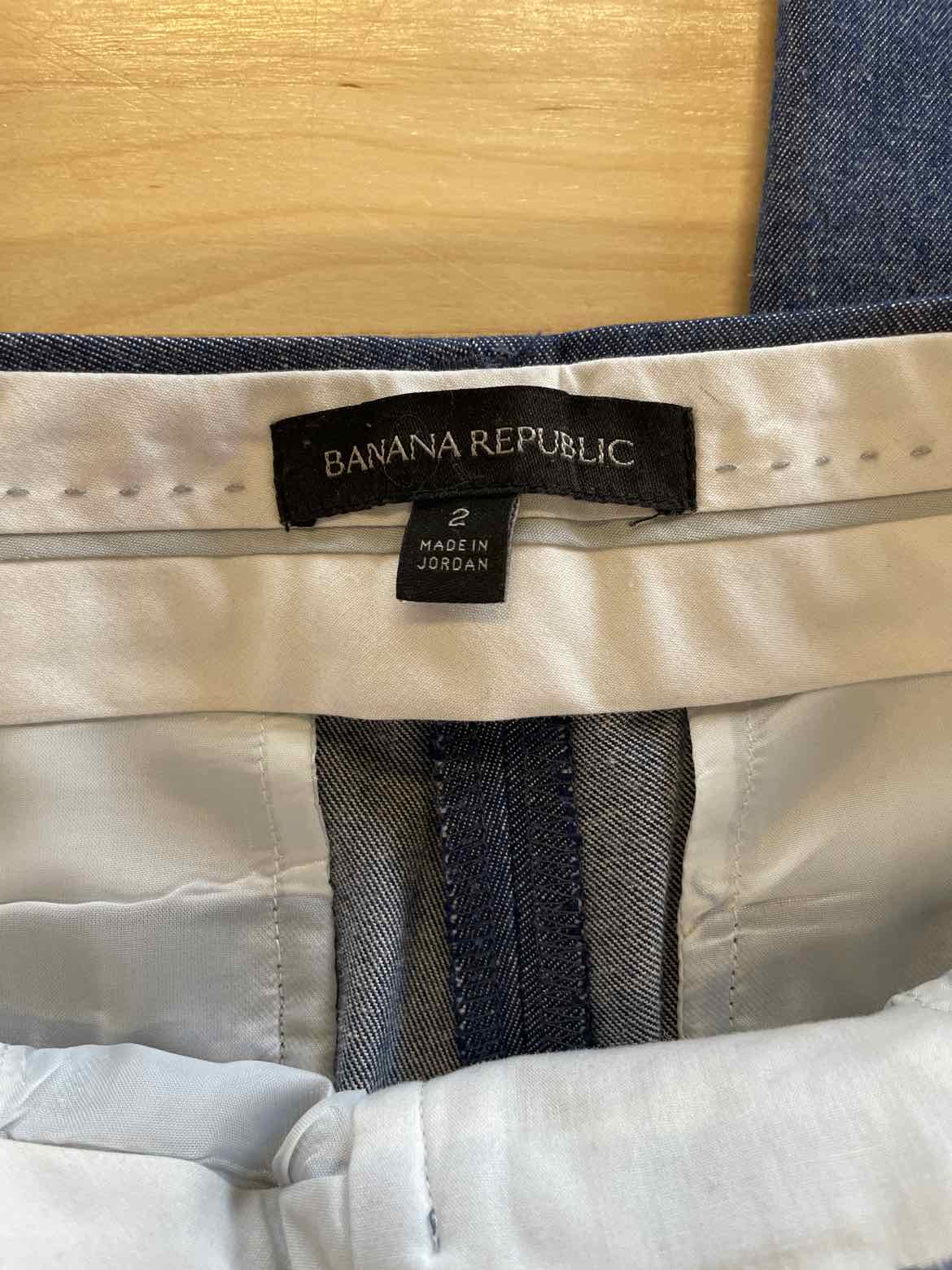 Banana Republic Size 2 Blue Pants