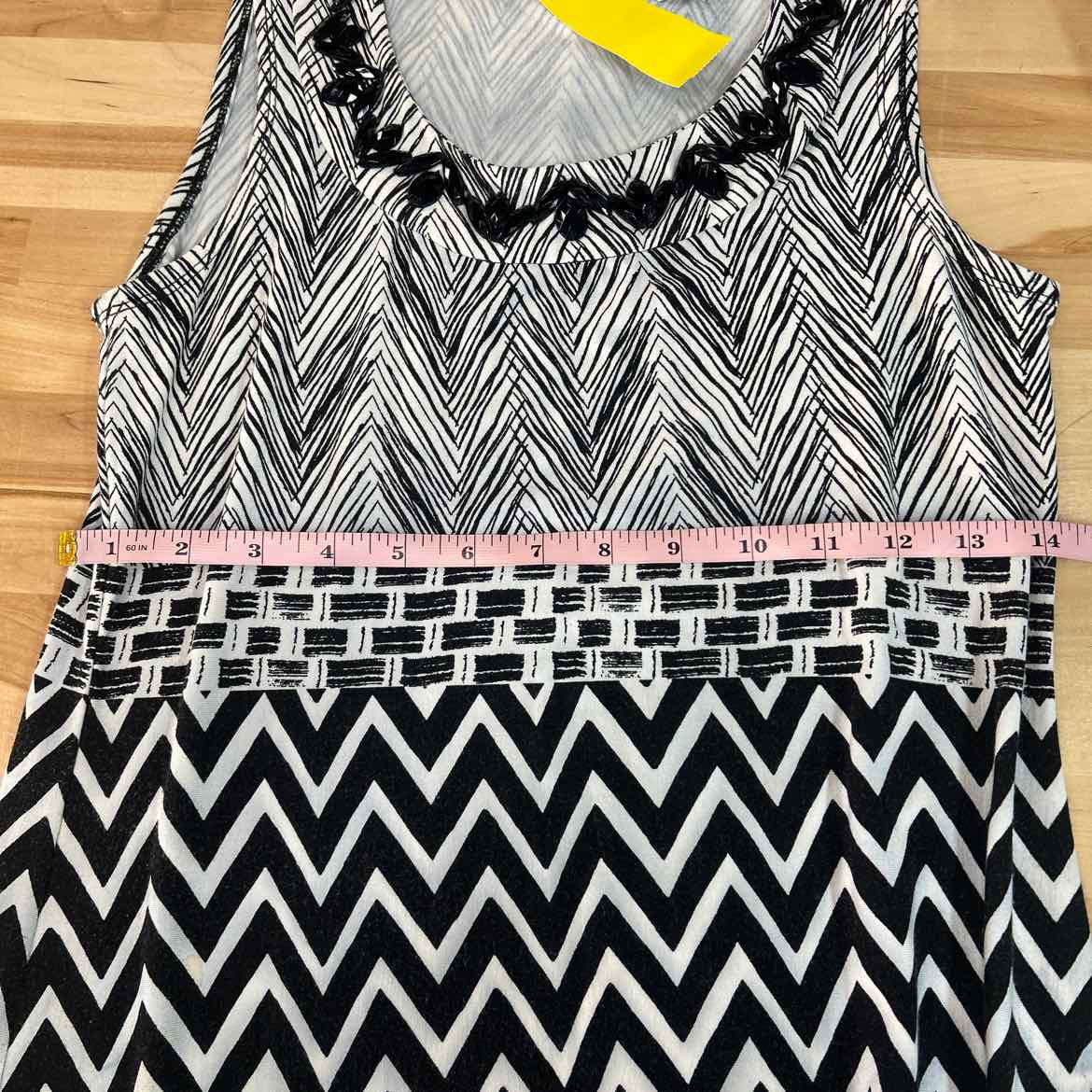 Chico's Size 0 Black White Preloved Dress