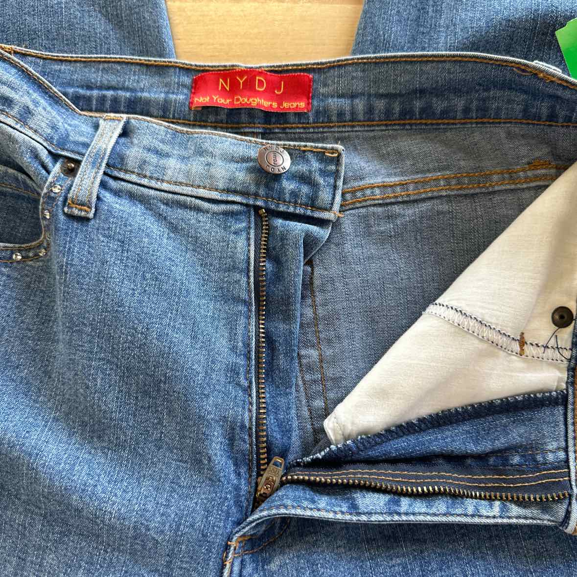 NYDJ Size 8 Jeans