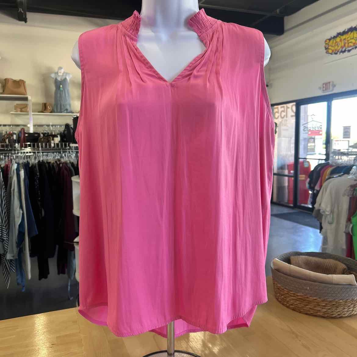Loft & Brownstone Size M Pink Preloved Sleeveless