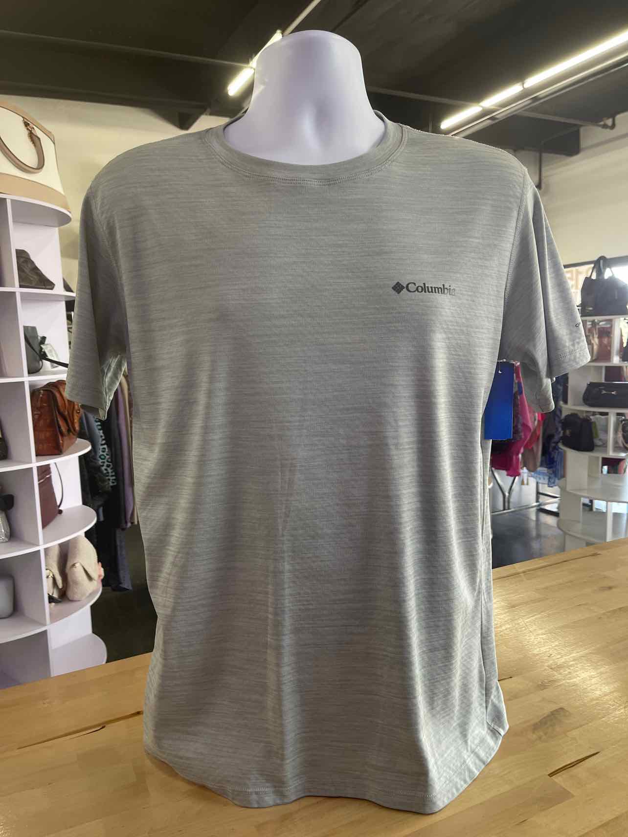 Columbia Size L Gray Preloved MENS T-shirt