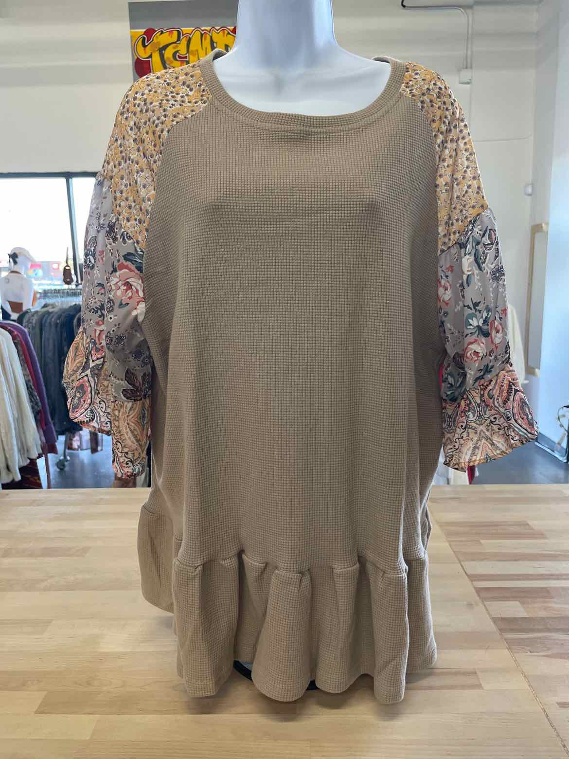 Size M Beige Blouse