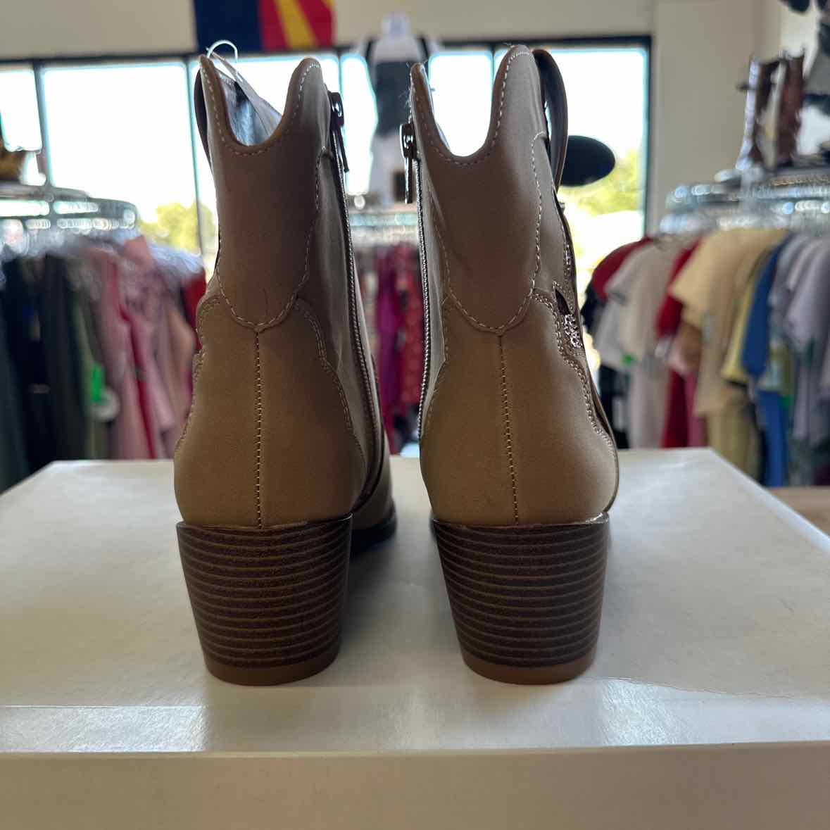 Shoe Size 7 Tan Wild Pair Lucie Western Booties