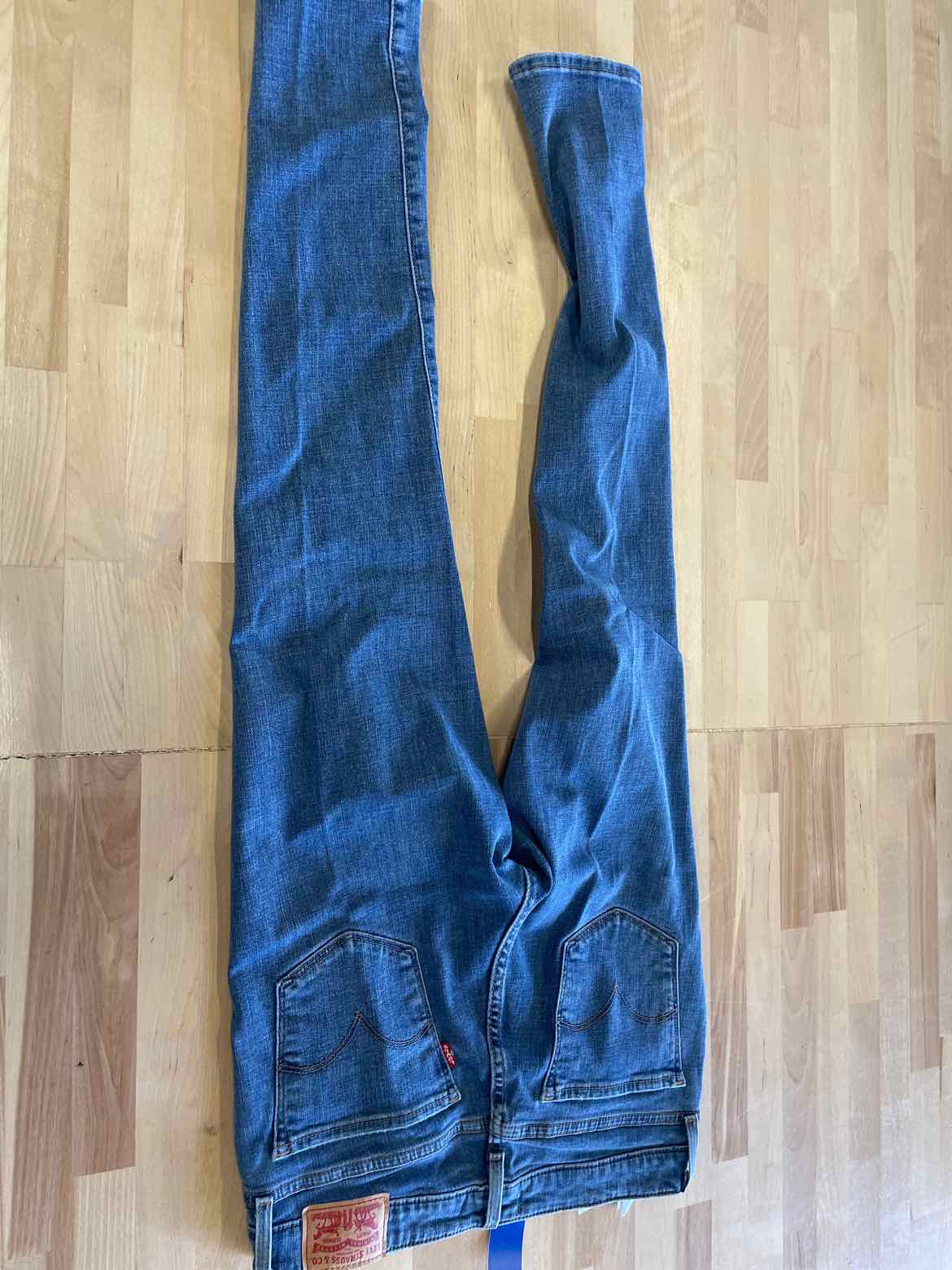Levi's Size 27 Black Jeans