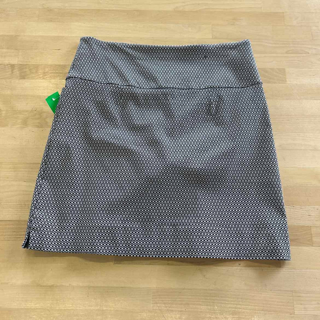 S.C. & Co. Size S Black White Preloved Skirt