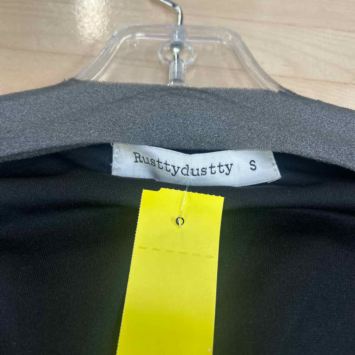 RusttyDustty Size S Black Red Preloved Dress