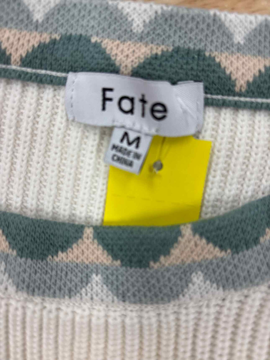 Fate Size M Cream Green Preloved Sweater