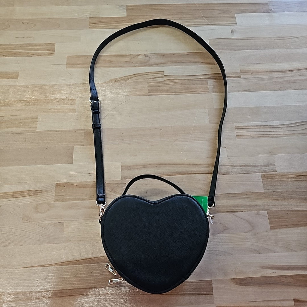 Like Dreams Heart Breaker Crossbody