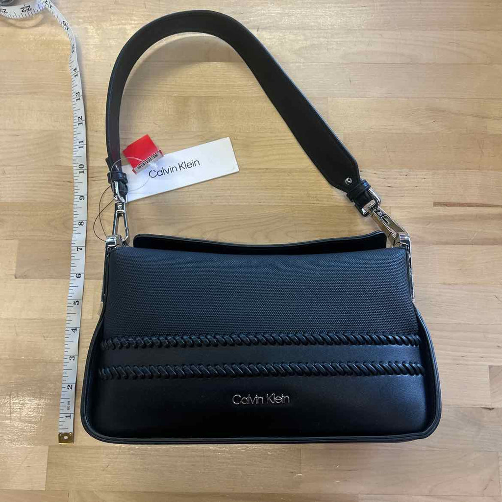 Calvin Klein Fay Canvas Shoulder