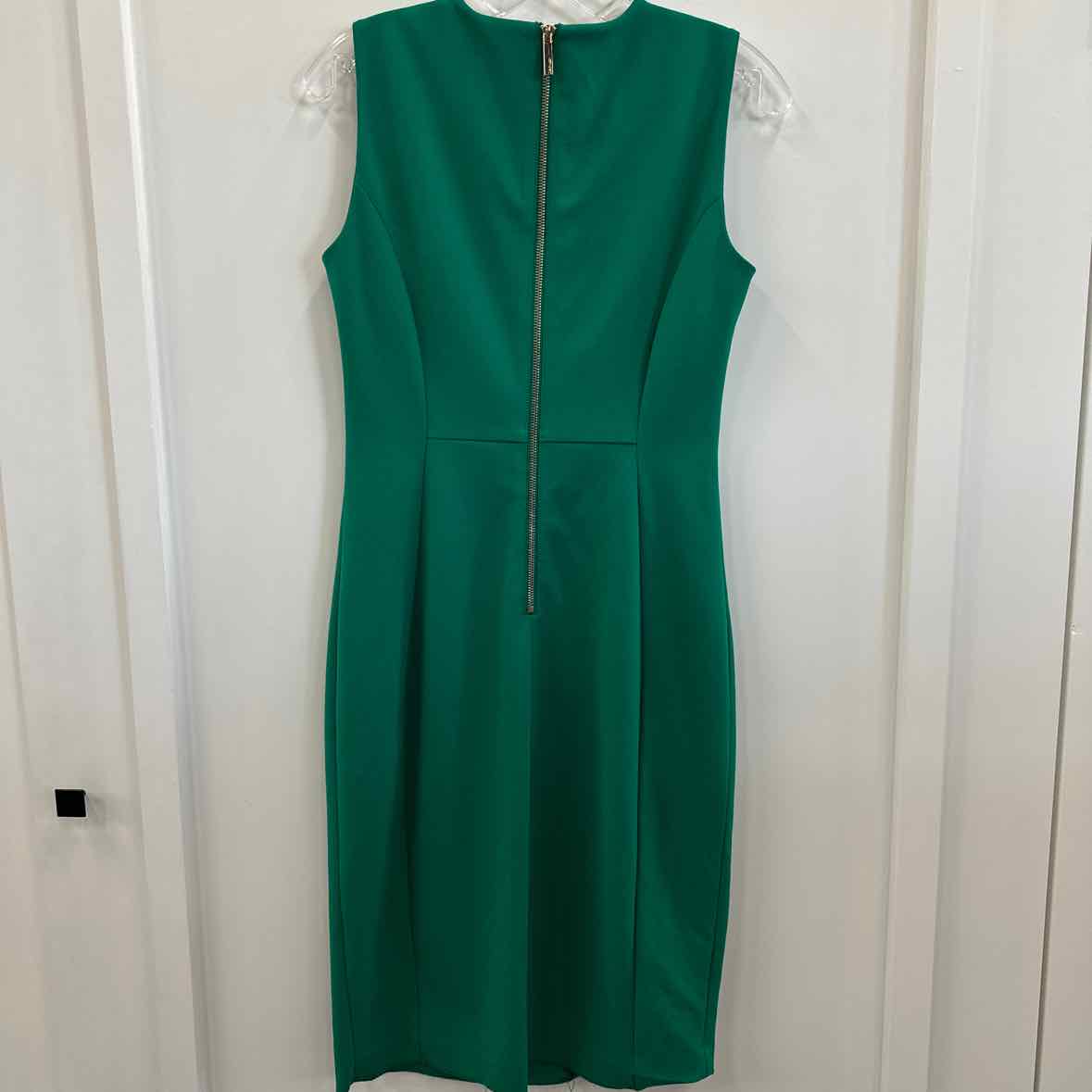 Calvin Klein Size 6 Green Dress