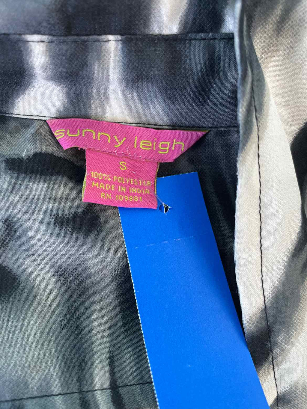 Sunny Leigh Size S Gray & black Blouse