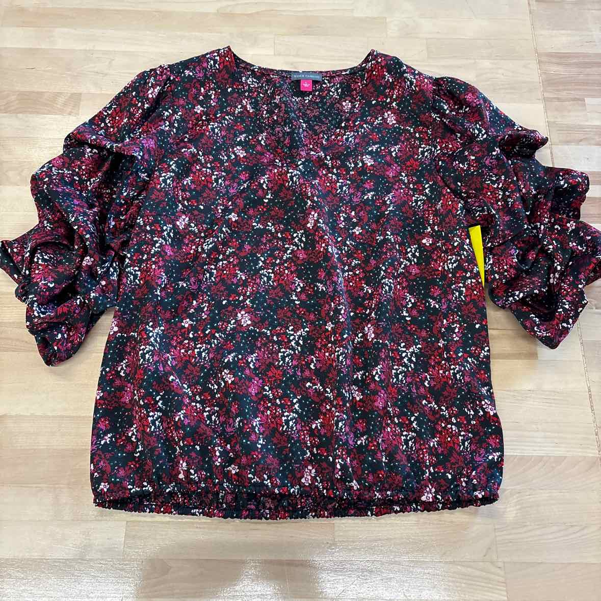 Vince Camuto Size L Black Blouse