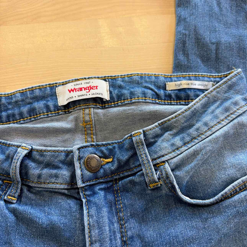 Wrangler Size 8 Blue Preloved Jeans