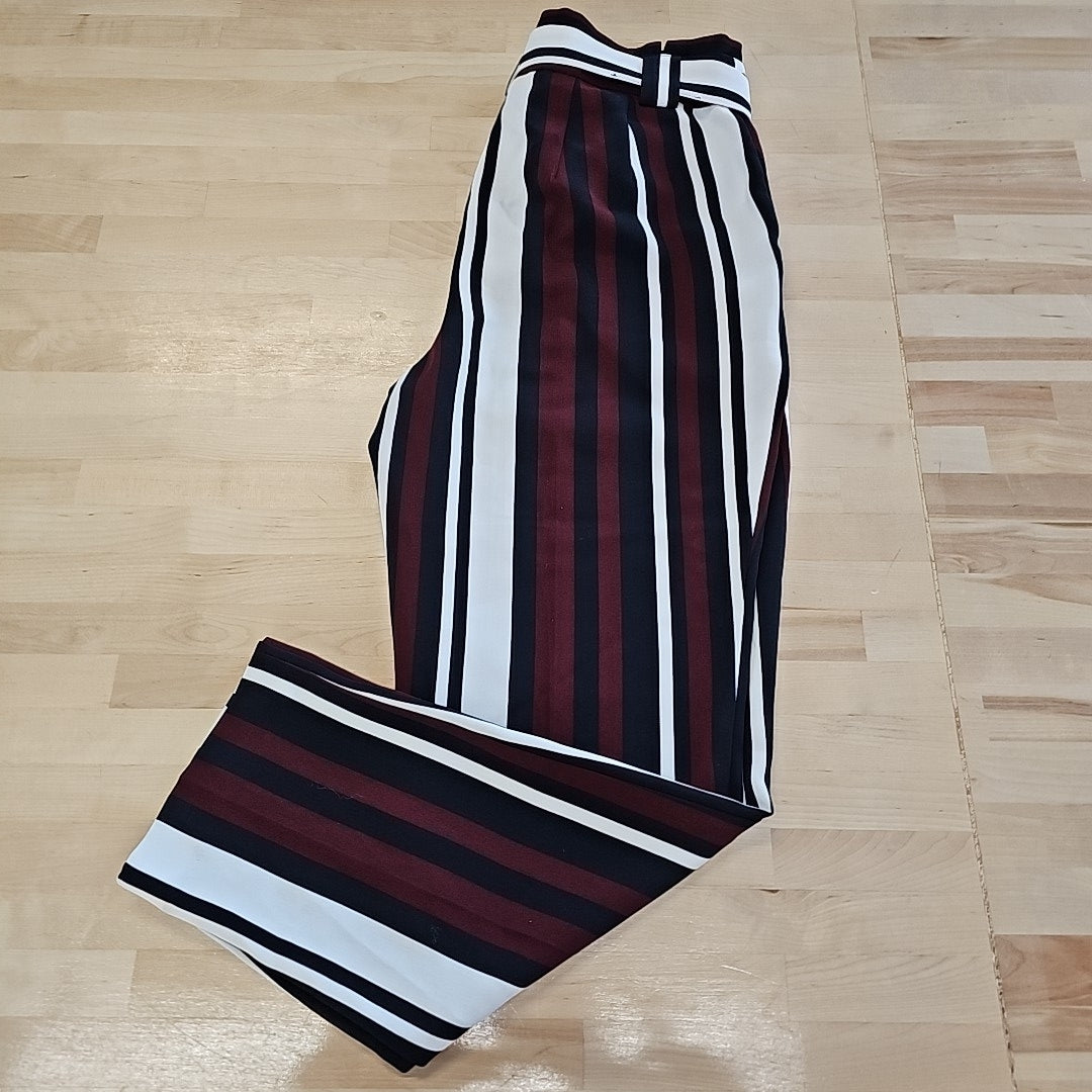 Express Size 10 Black White Red Pants