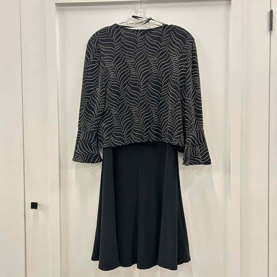 Perceptions Size L Black Preloved Dress