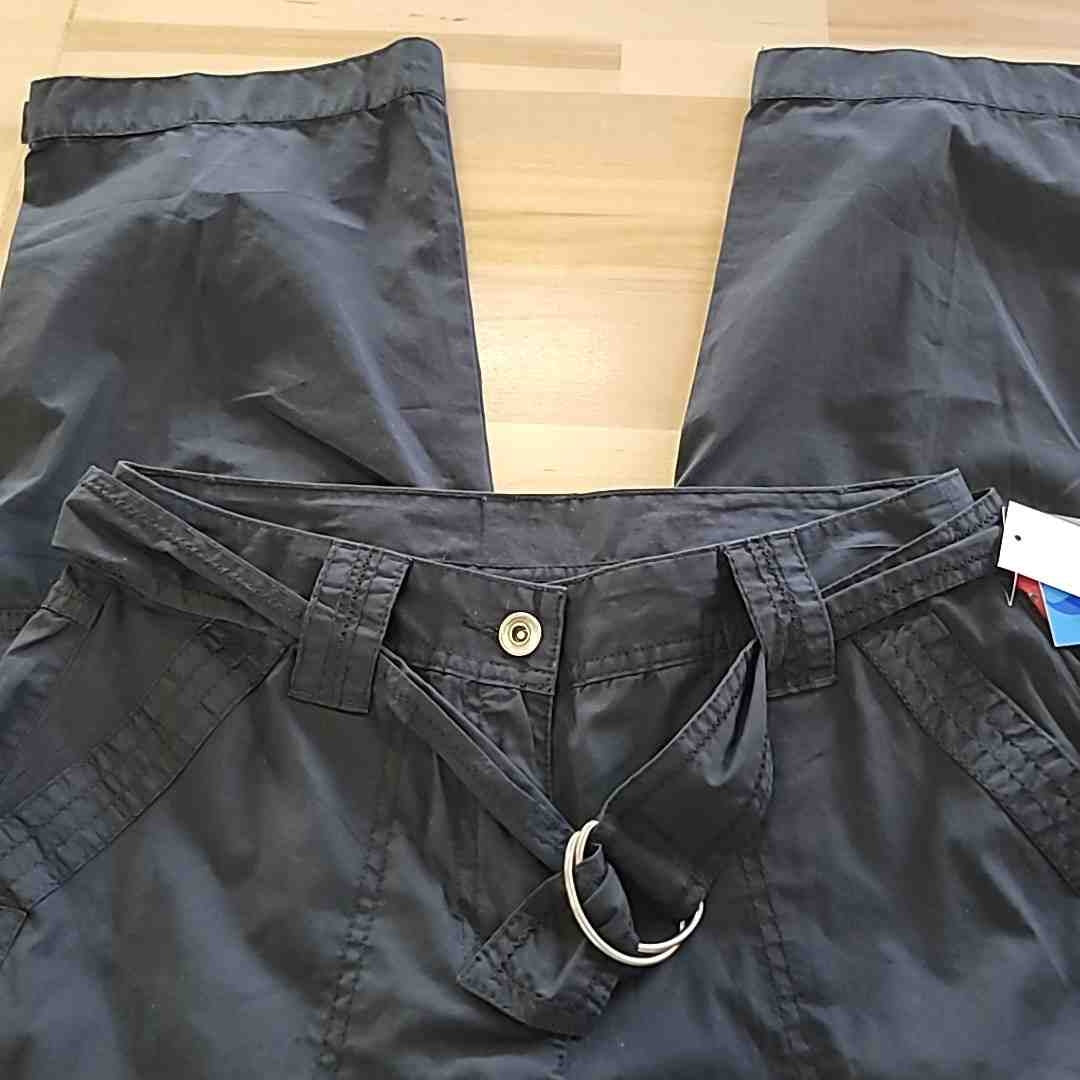 Style&Co. Size 4P Black Capri Crop Pants NWT