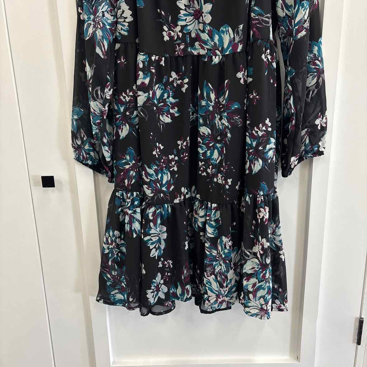 Studio A Size L Black Dress