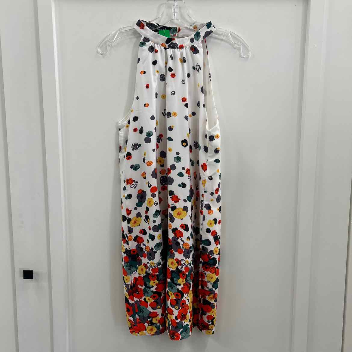 Fantaist Size M White Preloved Dress