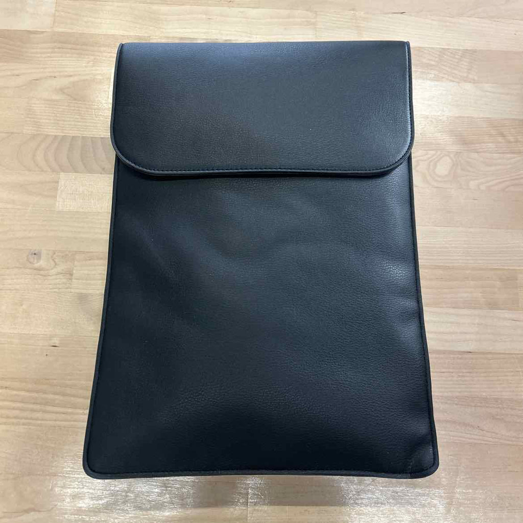 Madden Girl Black Handbag