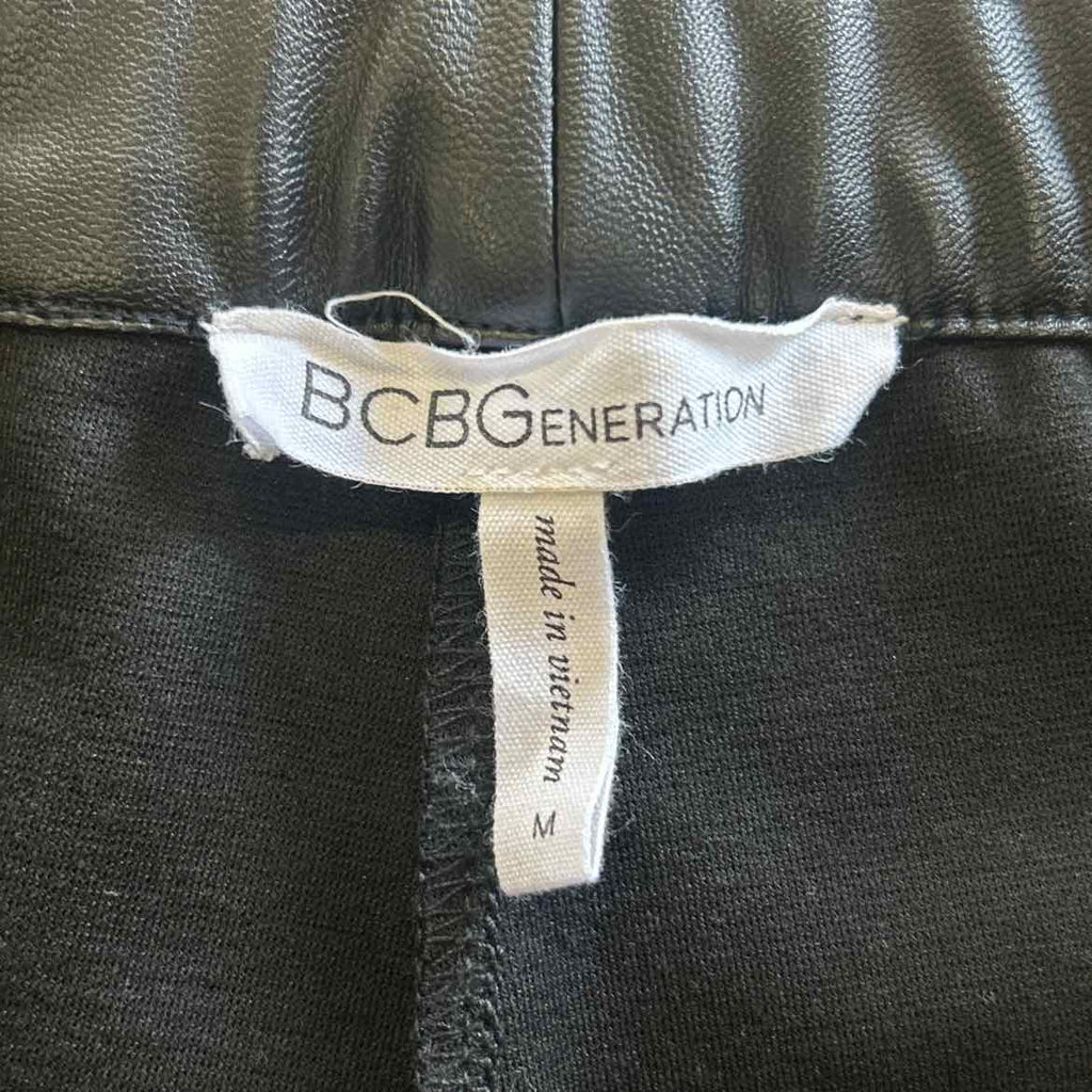 BCBG Size M Black Faux Leather Pants