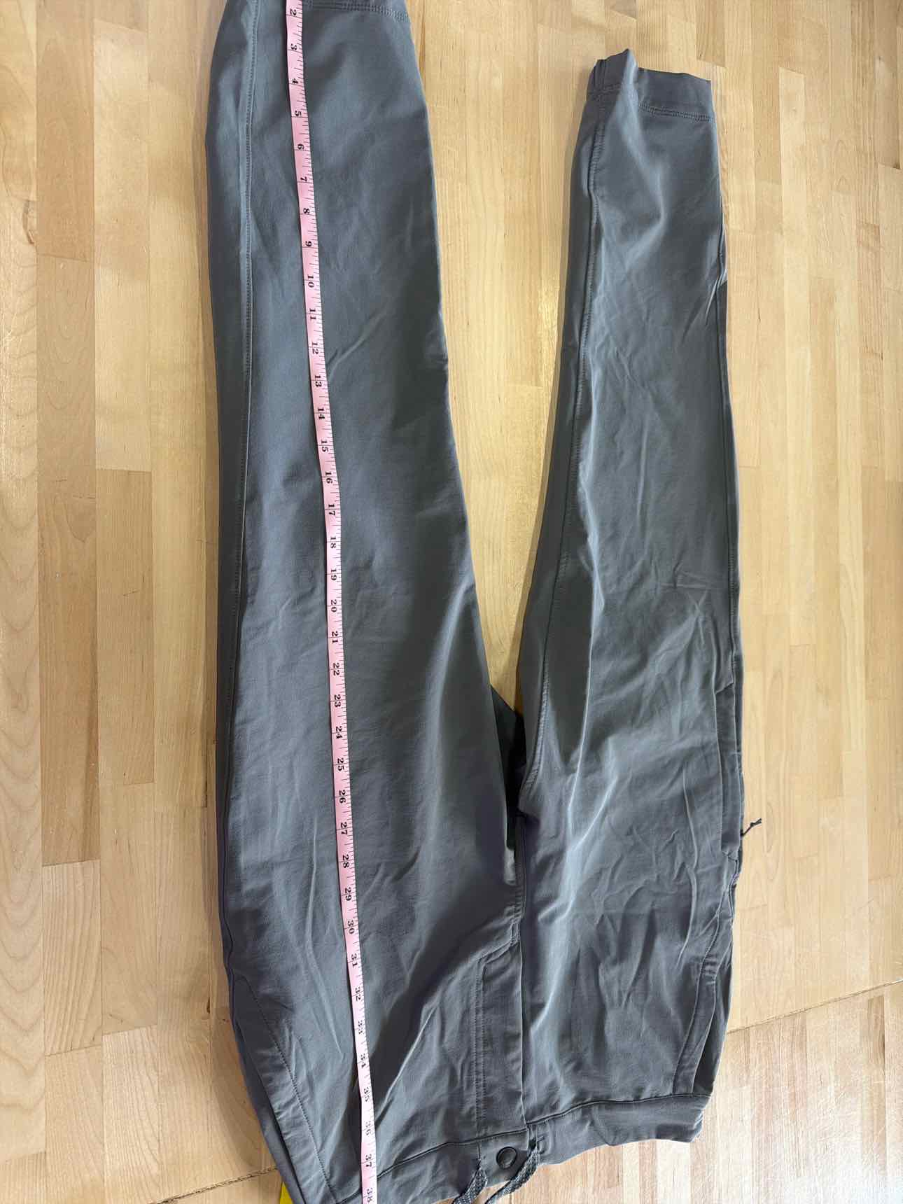 Pantagonia Size M Gray MENS Pants