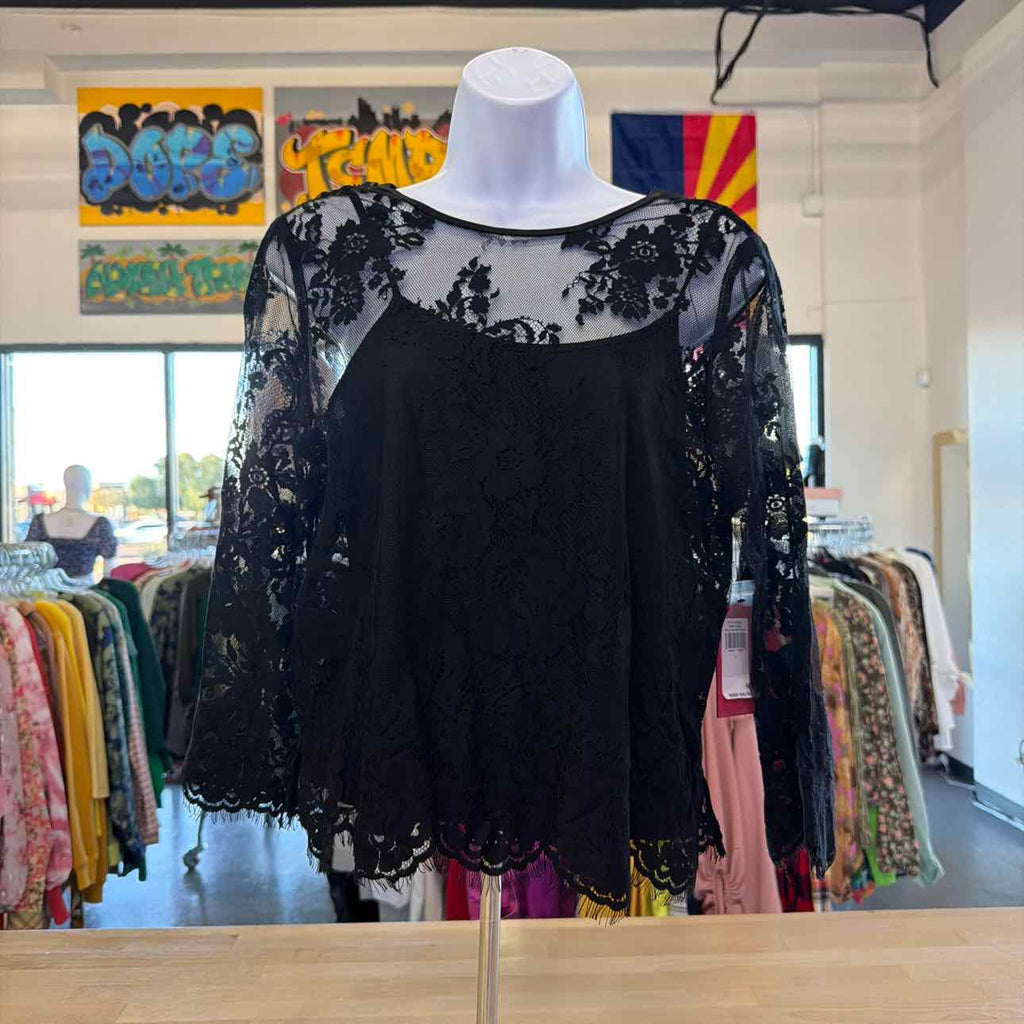 Vince Camuto, Womens, Scalloped Hem Round Neck Long, Rich Black, Small