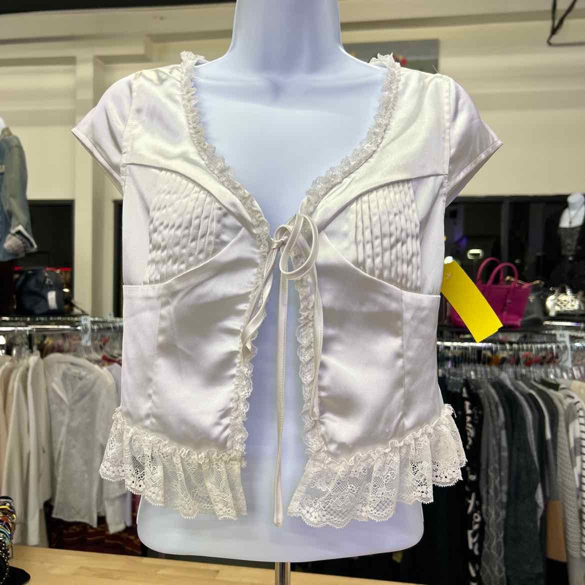 A July Size S White Satin Bolero